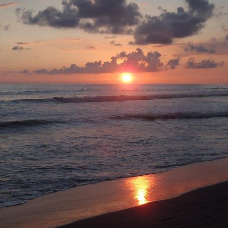 Moon Bridge Beach Resort 마타라 외부 사진